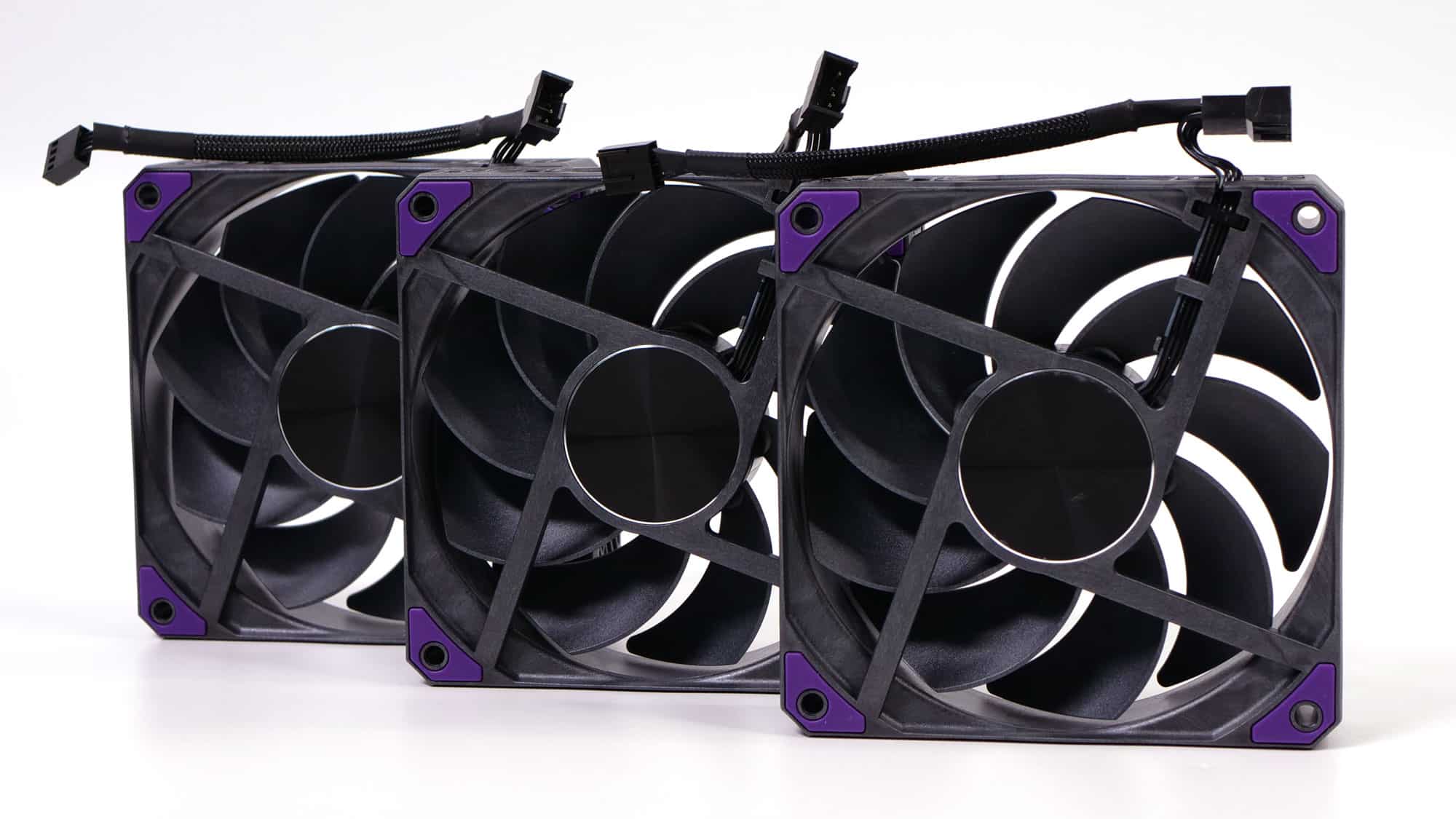 super-flower-megacool-120mm-fan-review-the-performance-king-page-2